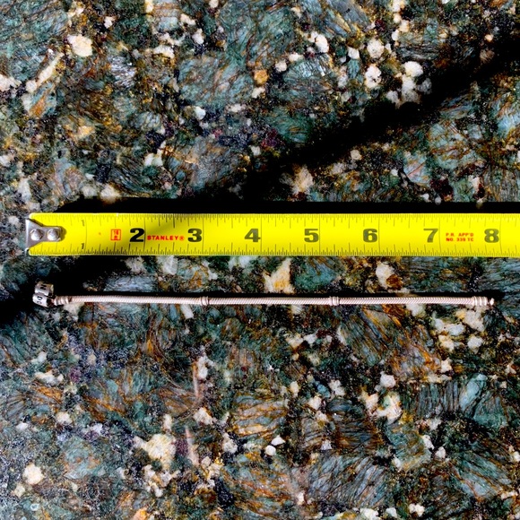 Pandora 7.9” Moments Snake Chain Bracelet - Picture 3 of 3